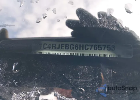 2017 Jeep Grand Cherokee Limited 4X2 из США, поврежденный, VIN 1C4RJEBG6HC765753